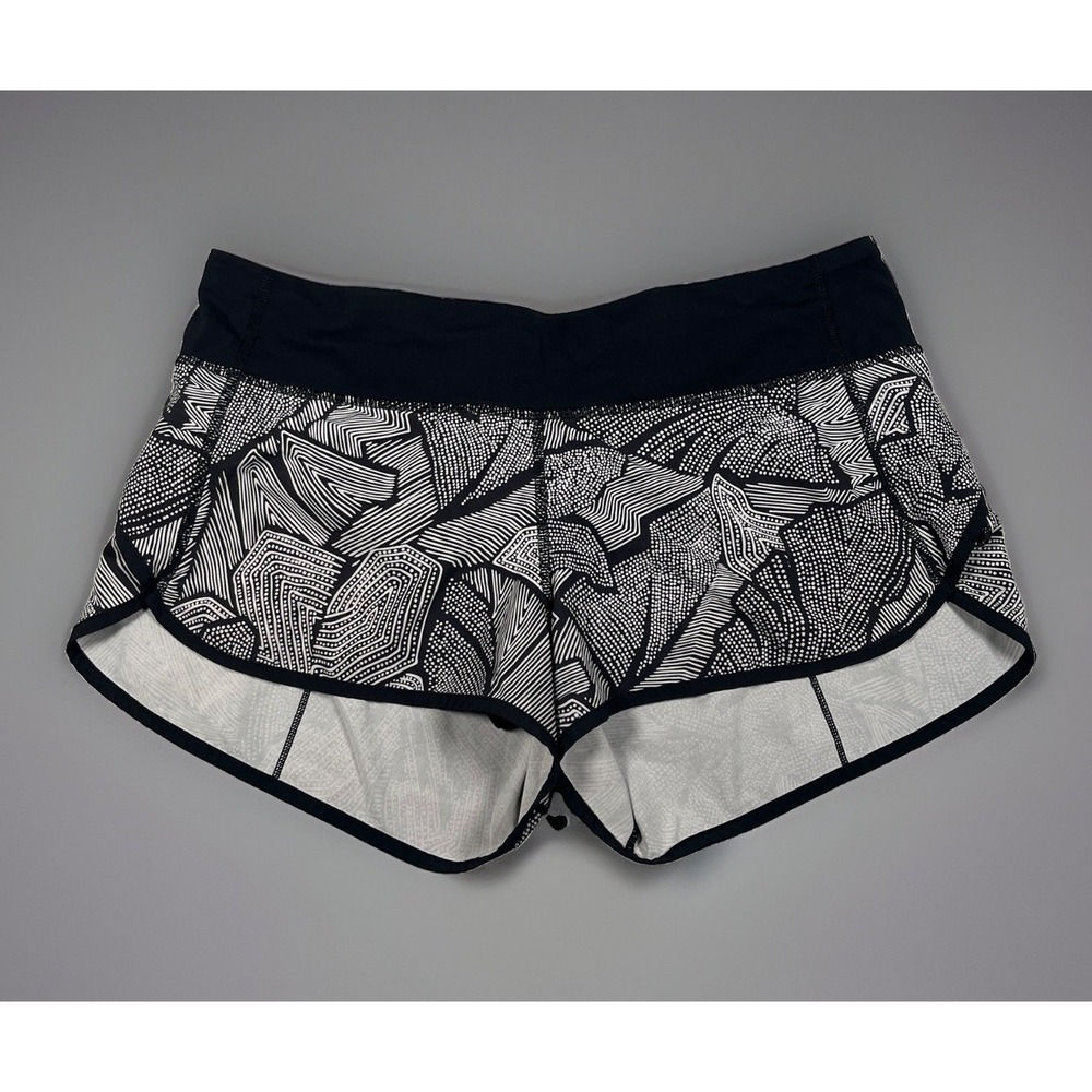 Lululemon Speed Short Size 8 Dottie Tribe White Black /‎ Black Lined